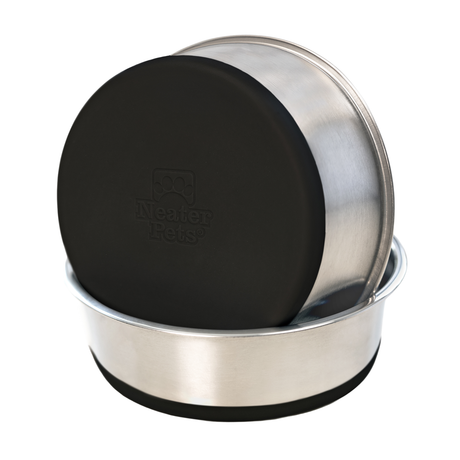 Set of two pet bowls with silicone bottoms