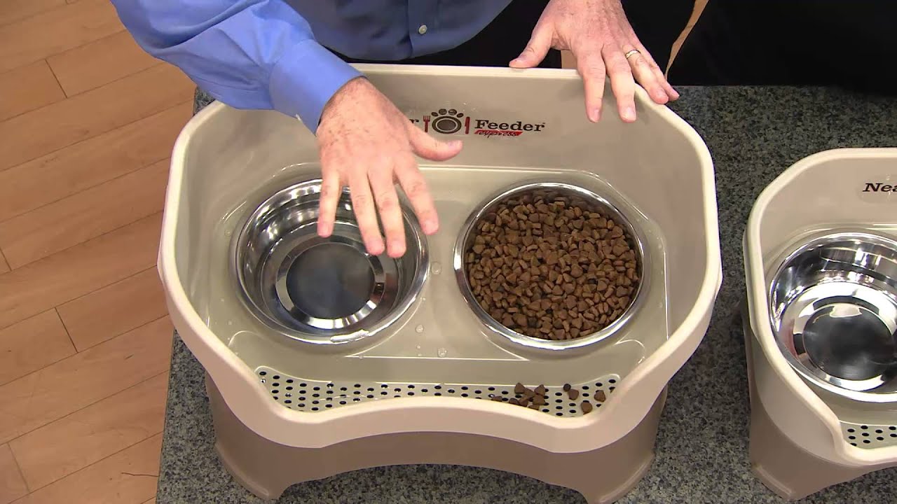 Aerial image showing the top of a Neater Feeder